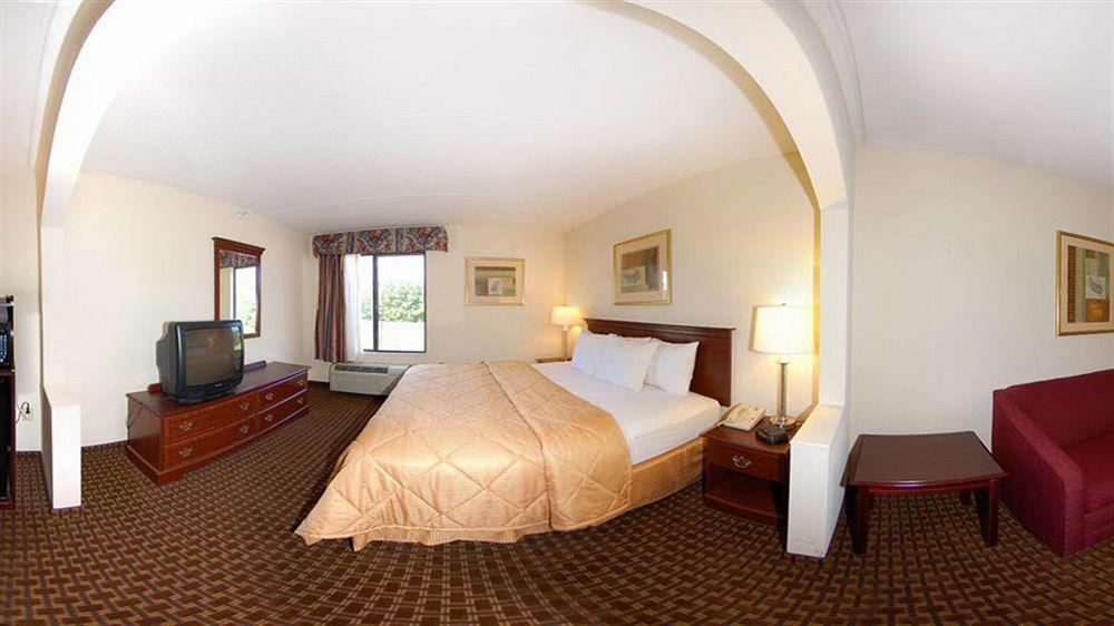 Comfort Inn & Suites Oxford South Экстерьер фото