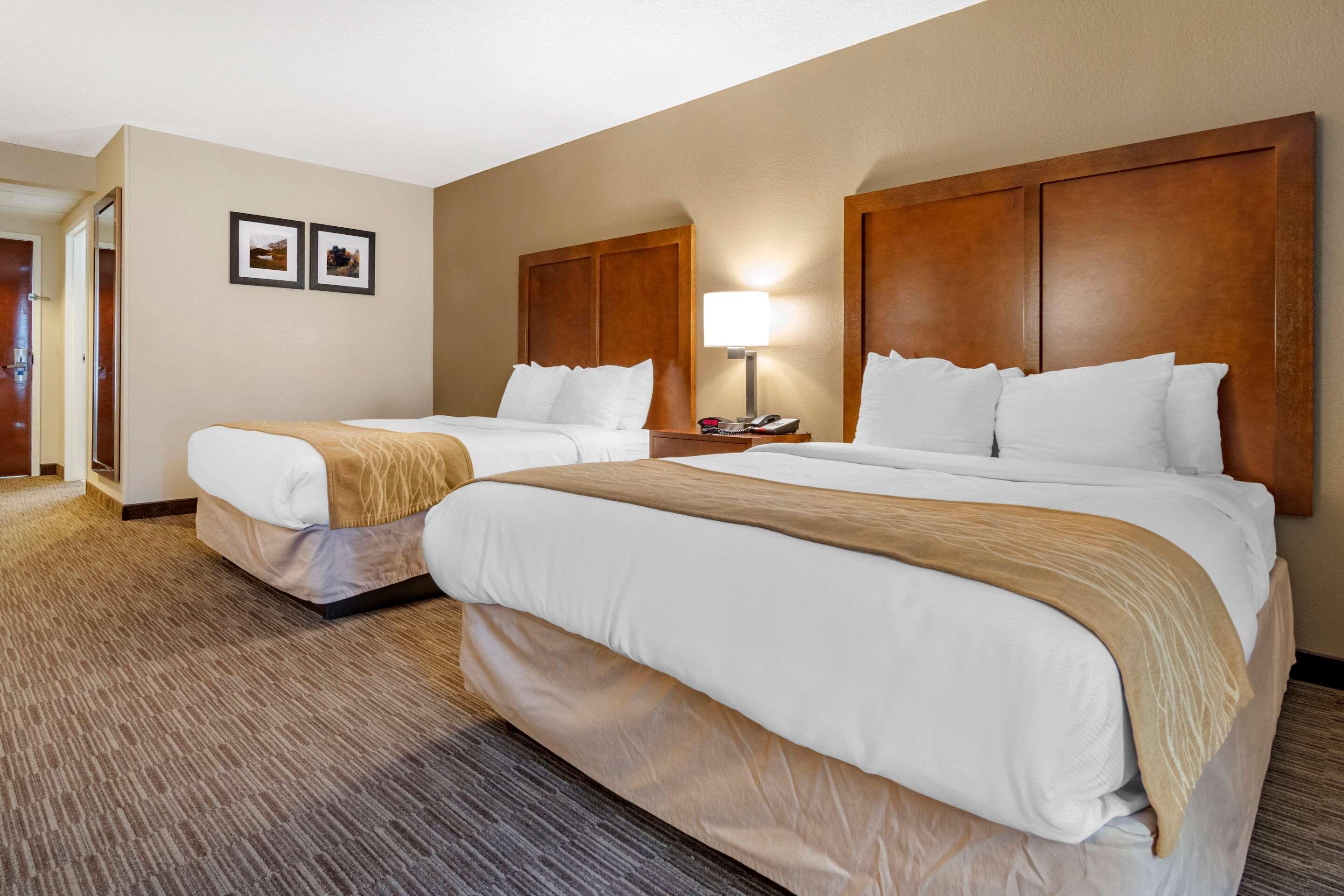 Comfort Inn & Suites Oxford South Экстерьер фото