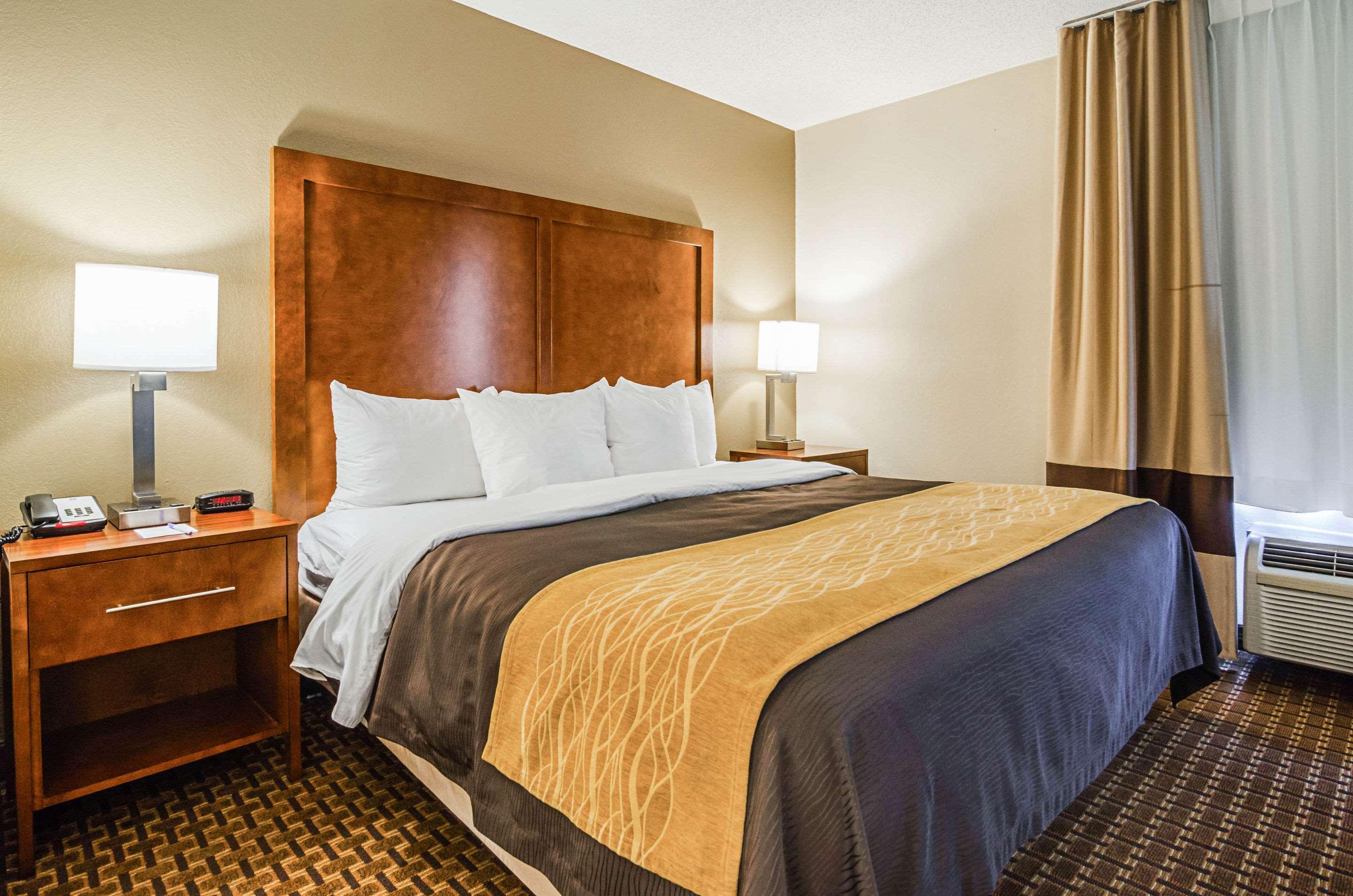 Comfort Inn & Suites Oxford South Экстерьер фото
