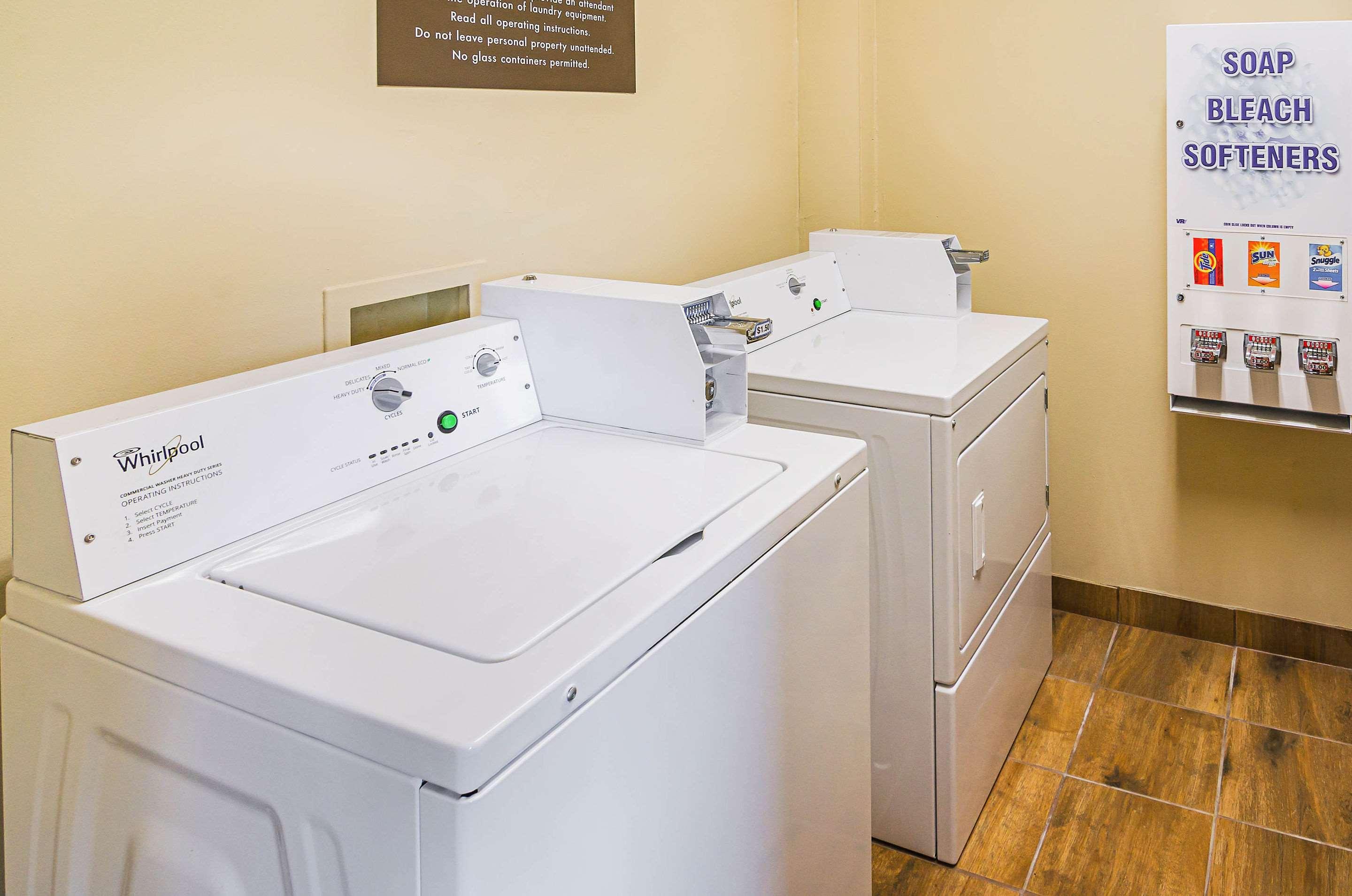 Comfort Inn & Suites Oxford South Экстерьер фото
