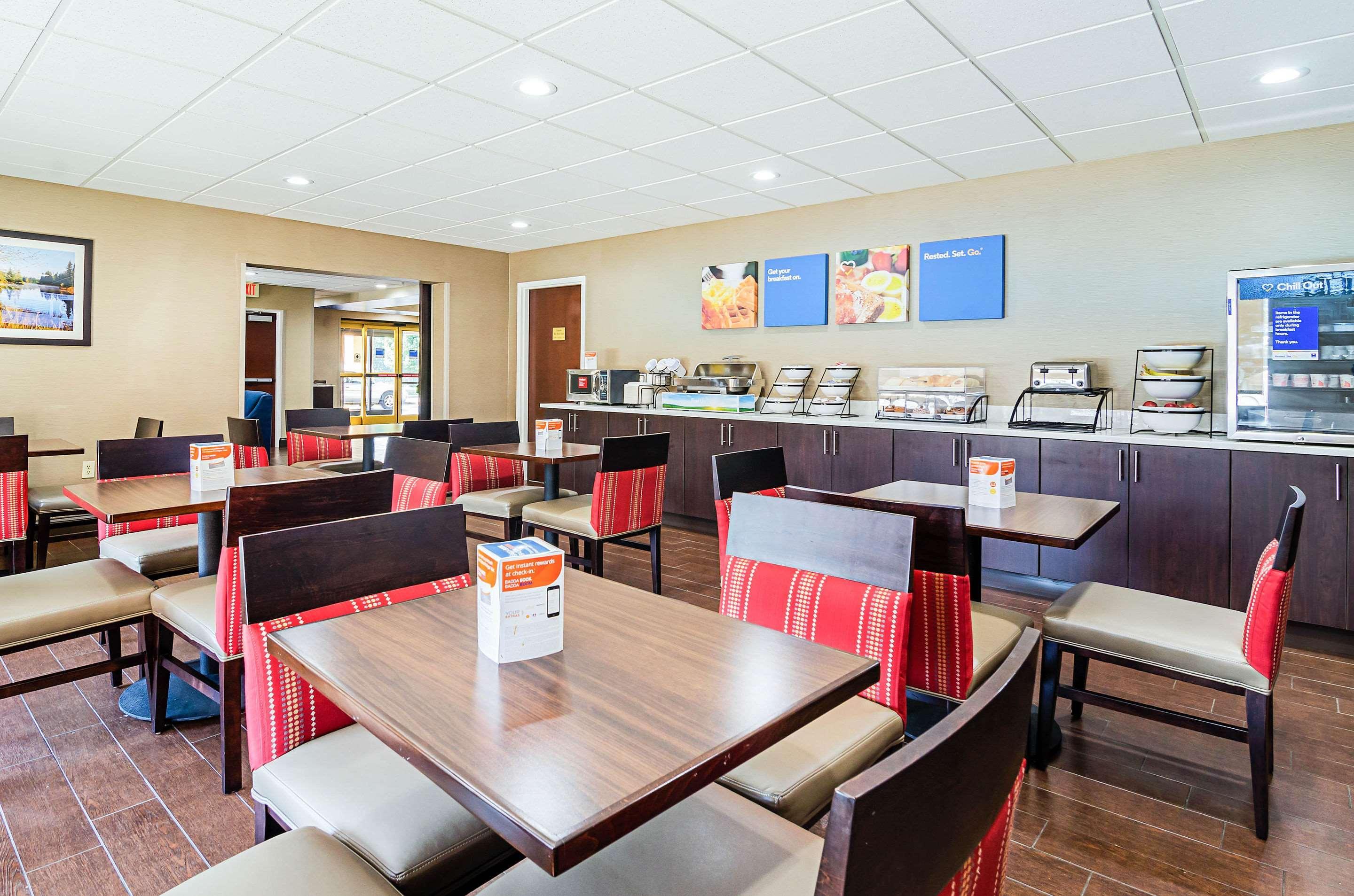 Comfort Inn & Suites Oxford South Экстерьер фото