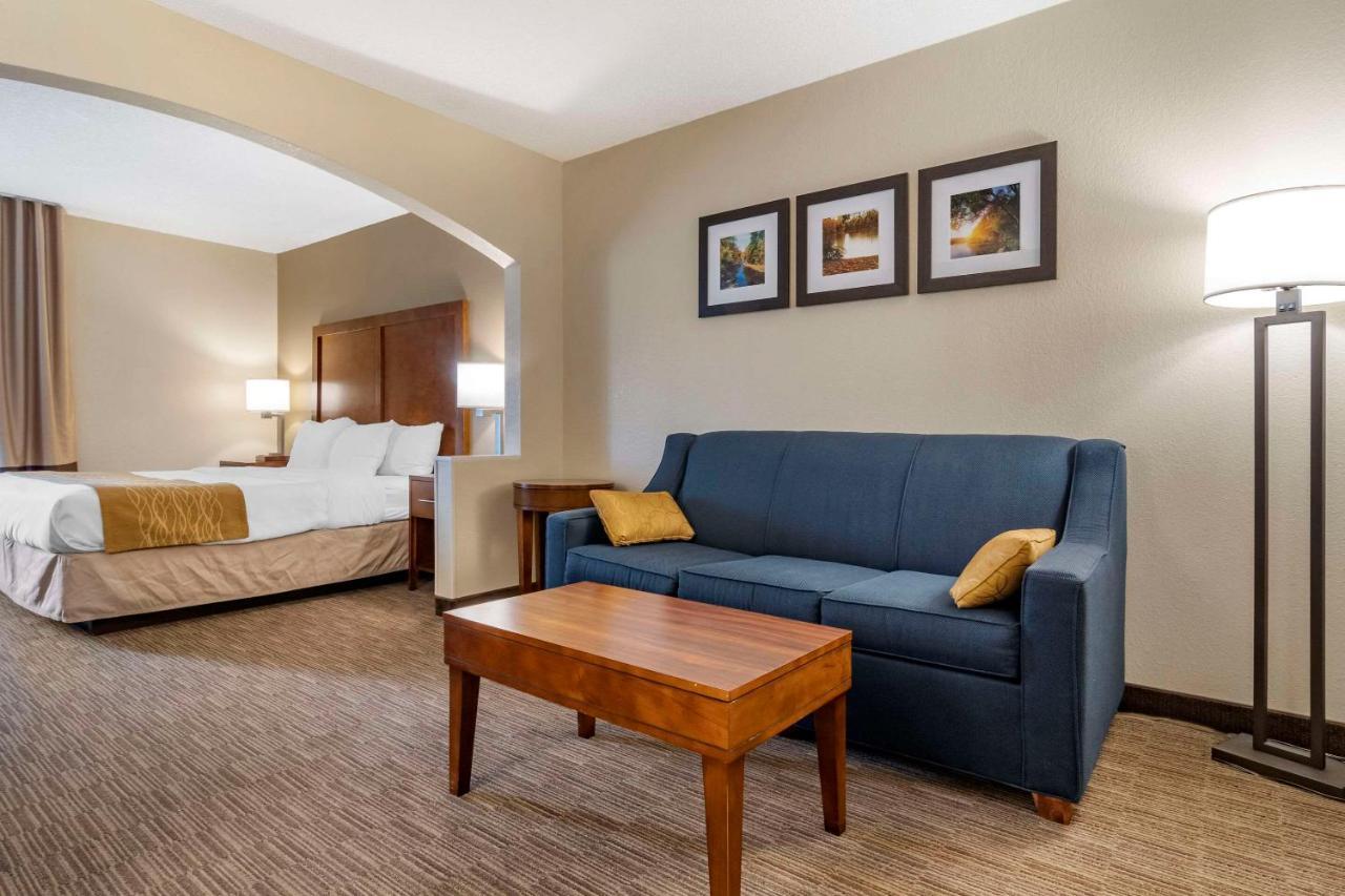 Comfort Inn & Suites Oxford South Экстерьер фото
