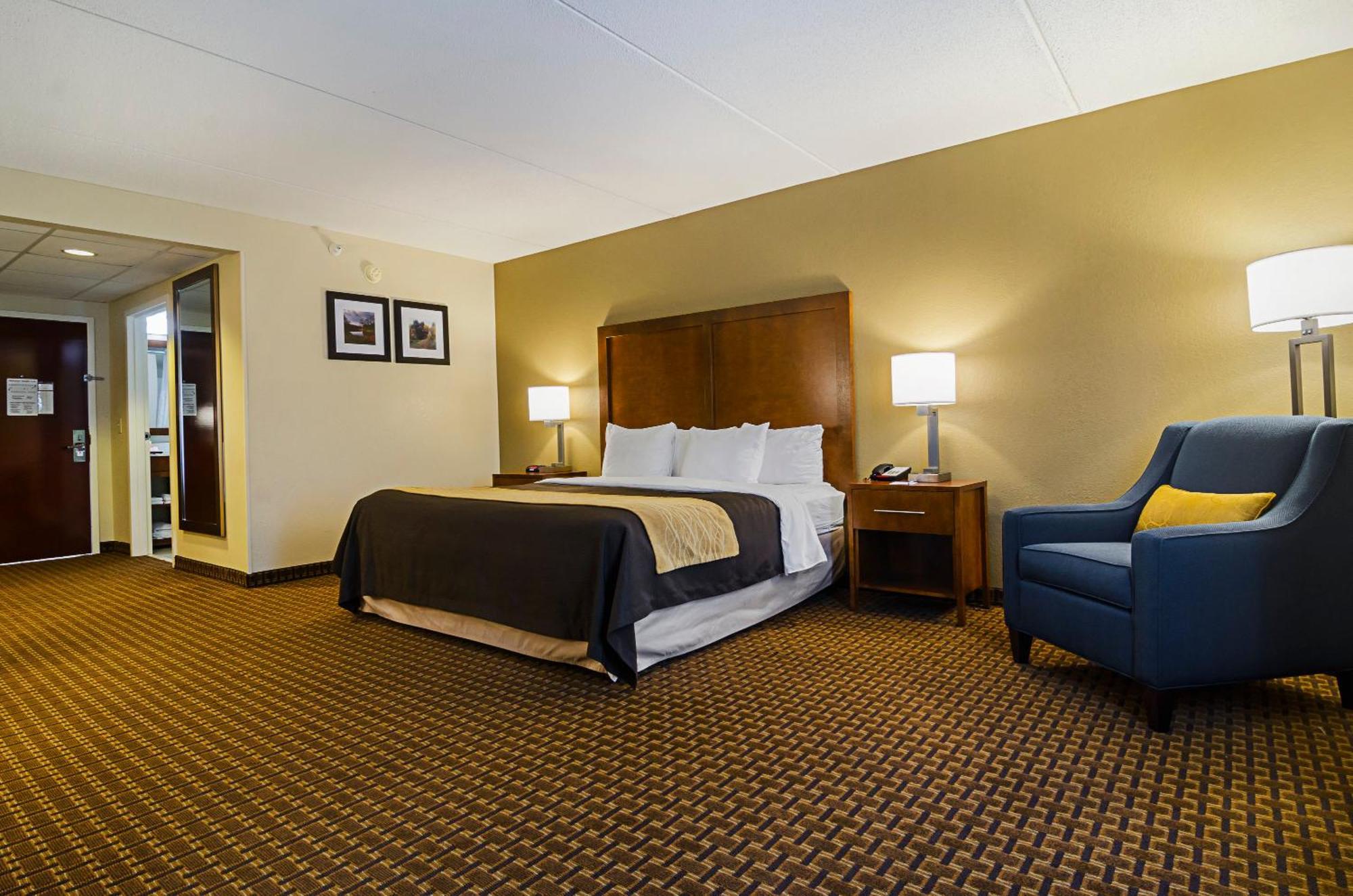 Comfort Inn & Suites Oxford South Экстерьер фото