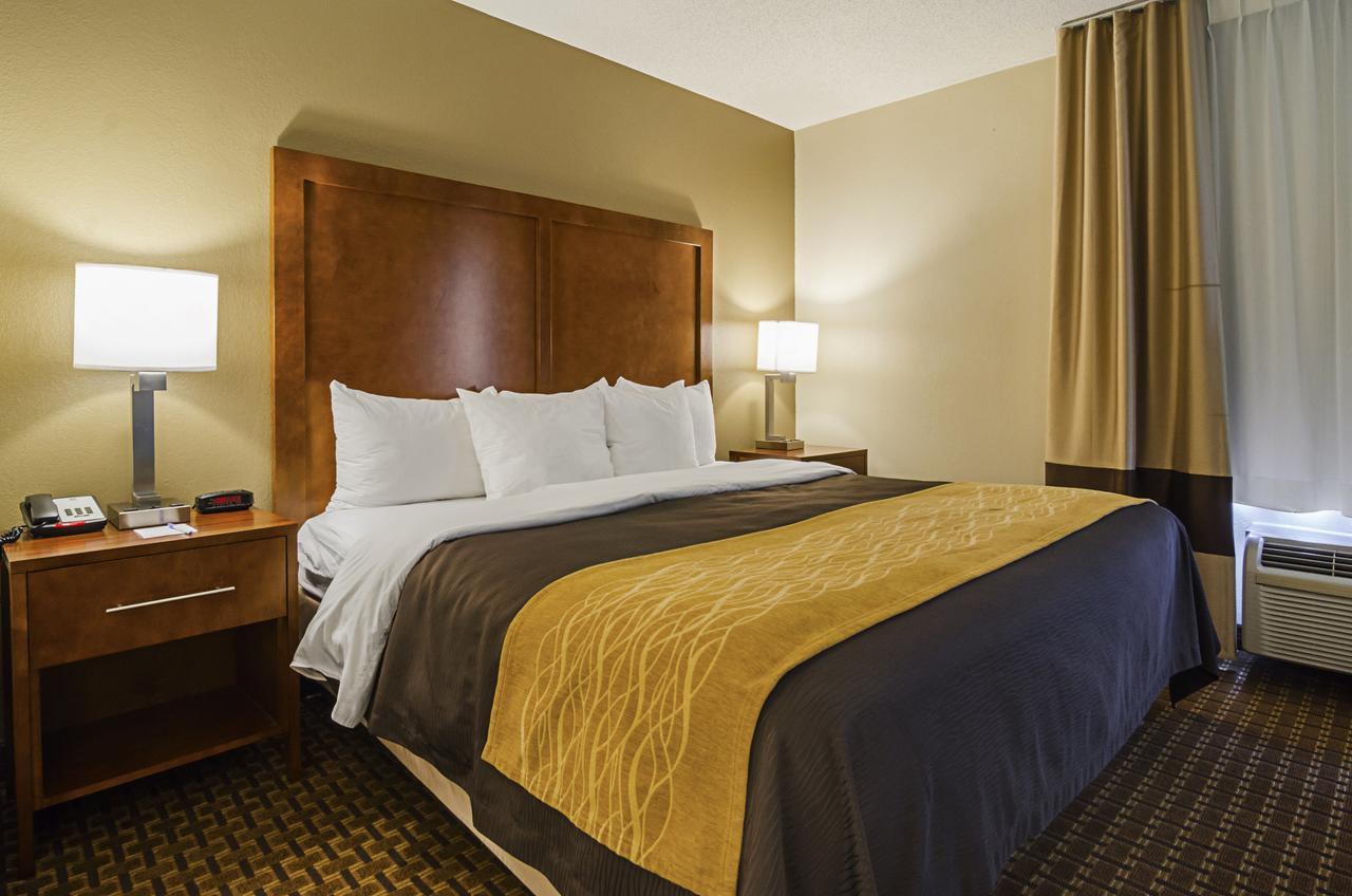 Comfort Inn & Suites Oxford South Экстерьер фото