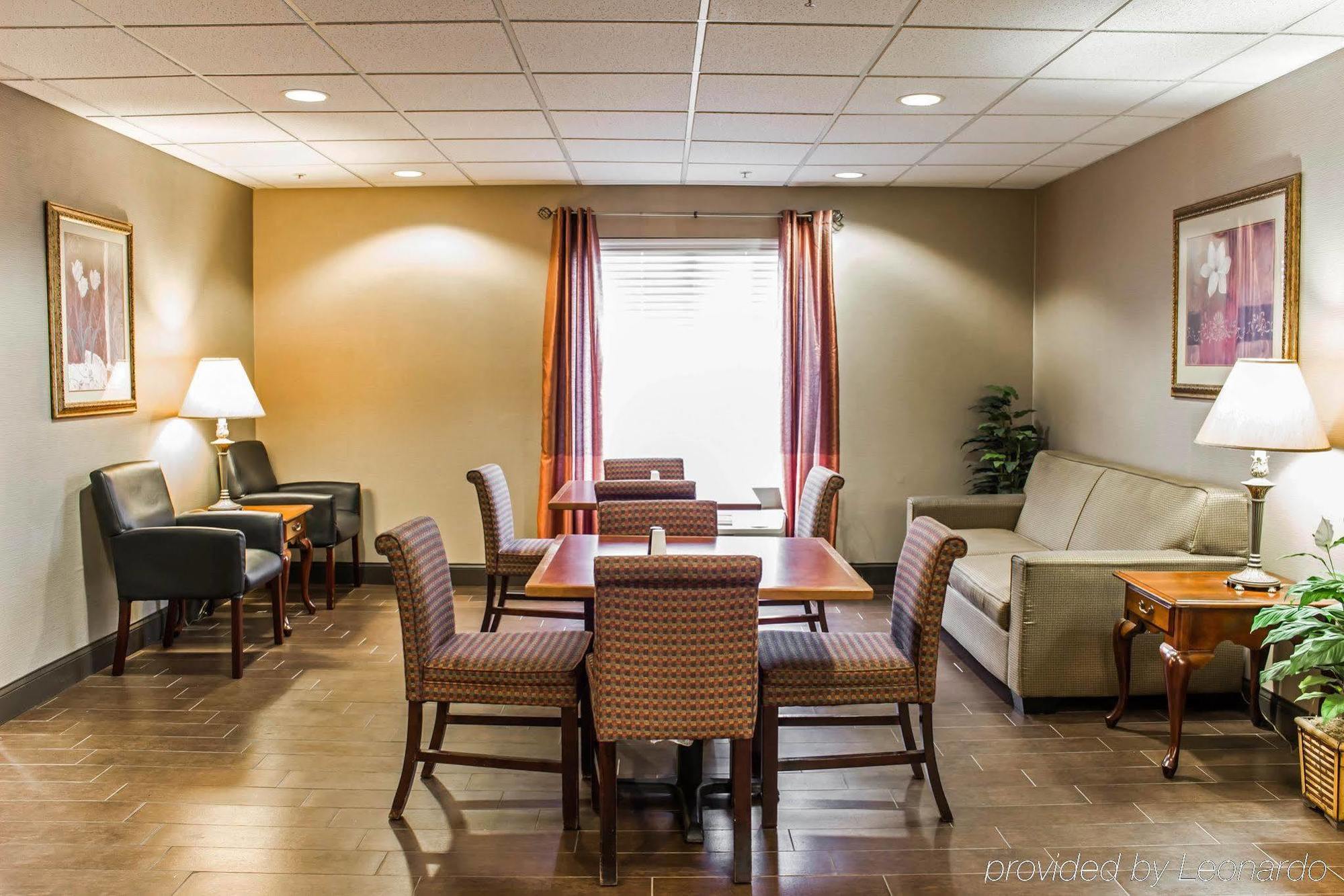 Comfort Inn & Suites Oxford South Экстерьер фото