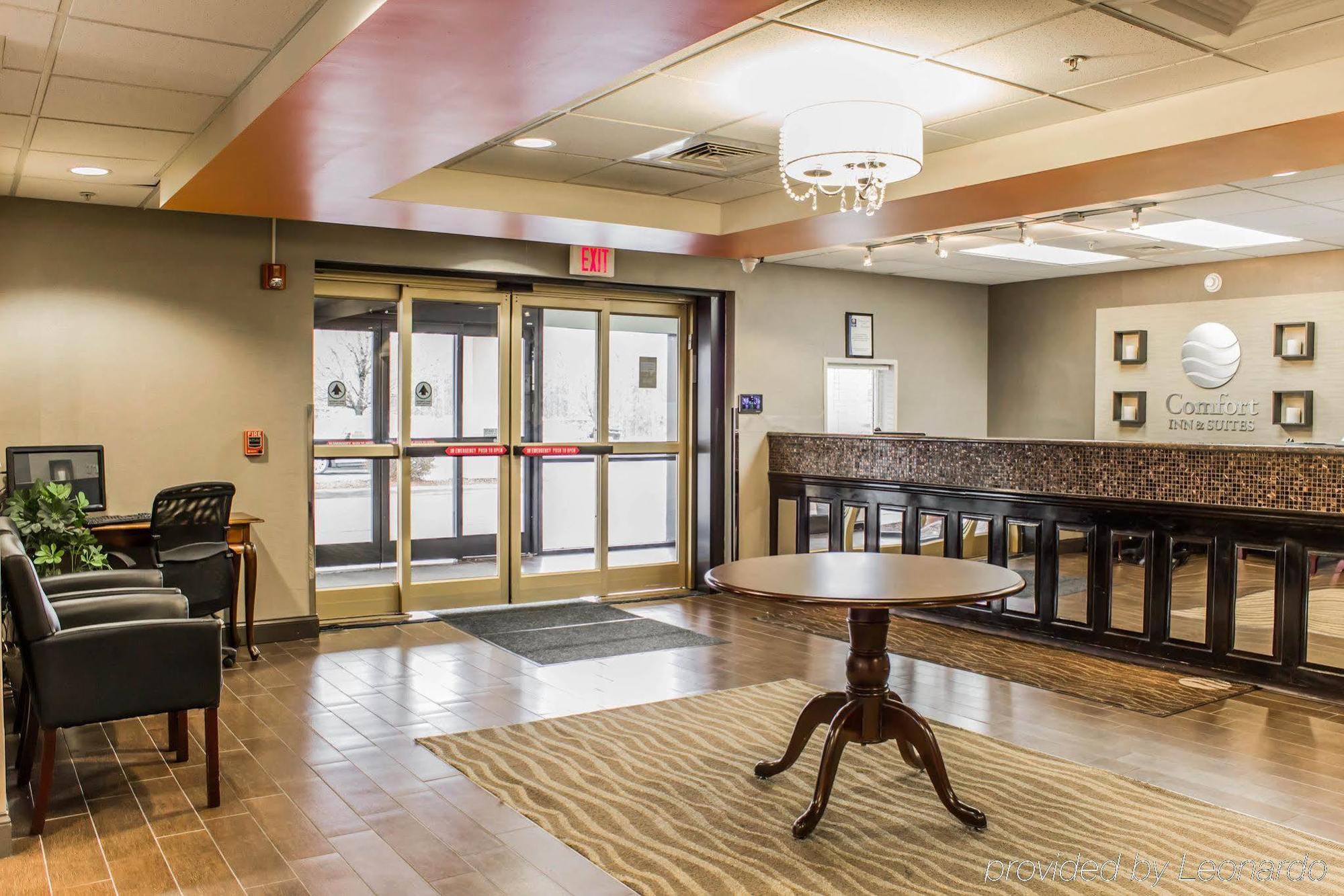 Comfort Inn & Suites Oxford South Экстерьер фото
